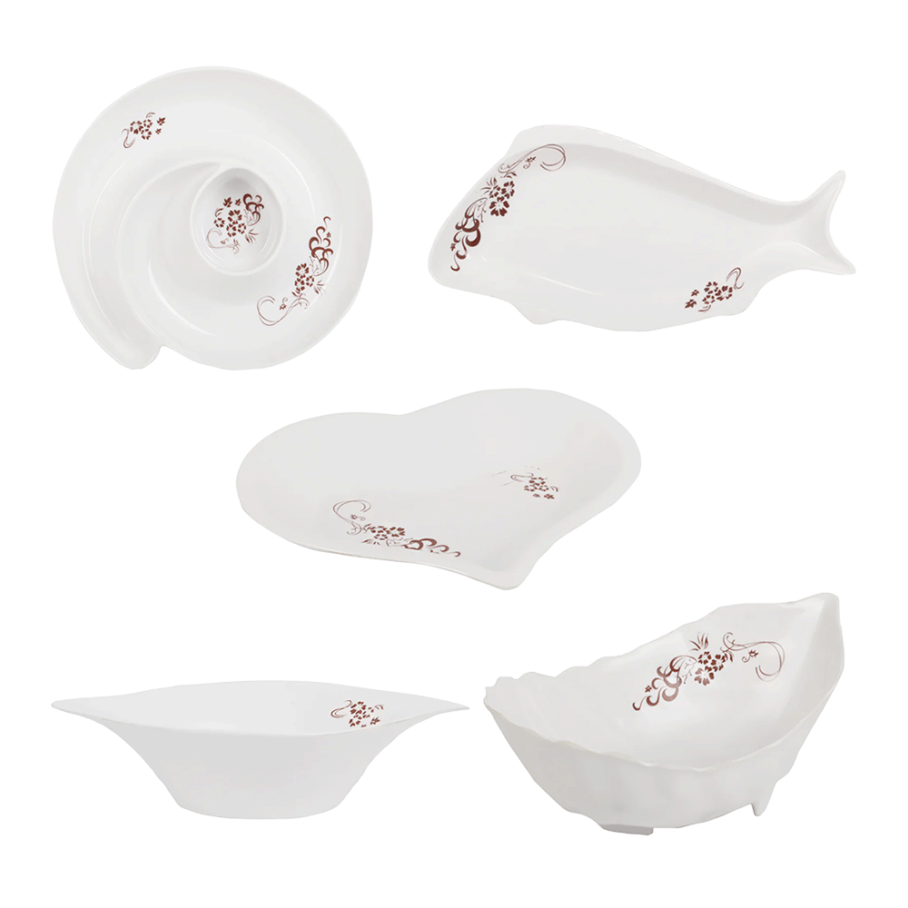 طقم اواني متعددة الاشكال